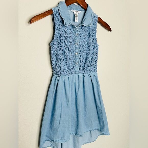 Guess Girls Sleeveless Blue Denim Dress Small (7-8) - Picture 2 of 7
